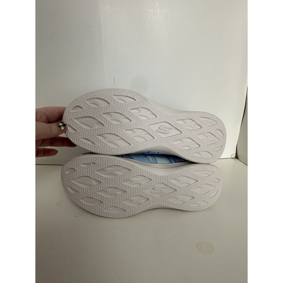 Skechers Size 7 Step Lite Slip On Shoes - Picture 6 of 8